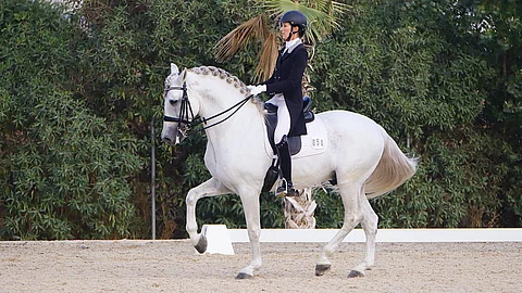 MM-pronssimitalistit Matilda Schmechel ja Zagal Azores