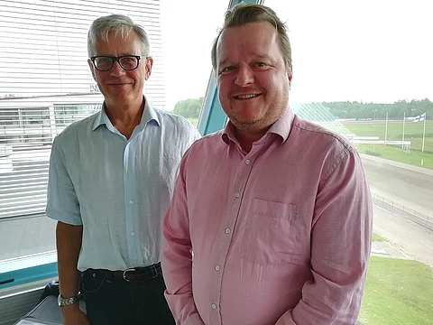Puheenjohtaja Jyrki Jauhiaisen ja toimitusjohtaja Antti Tammisen ilmeet olivat maanantaina vakavammat kuin tässä arkistokuvassa.